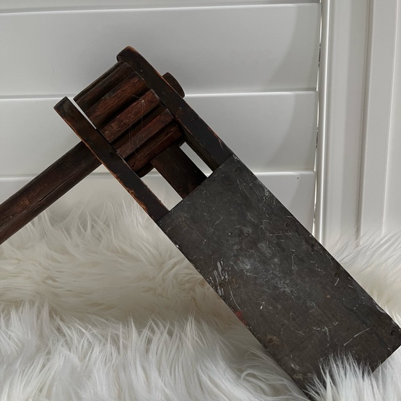 19th Century heavy wooden single tooth primitive design Antique Clacker